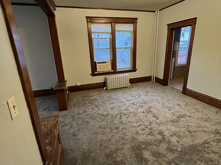 1139-1141 10th Ave N #1141A — Photo 3