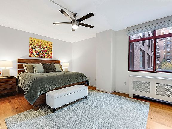 4th image of 350 Albany St APT 2E