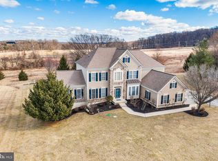 72 Hollow Dr, Malvern, PA 19355