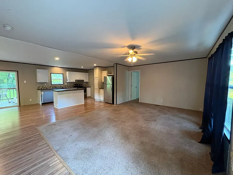 9932 Lareta St — Photo 8