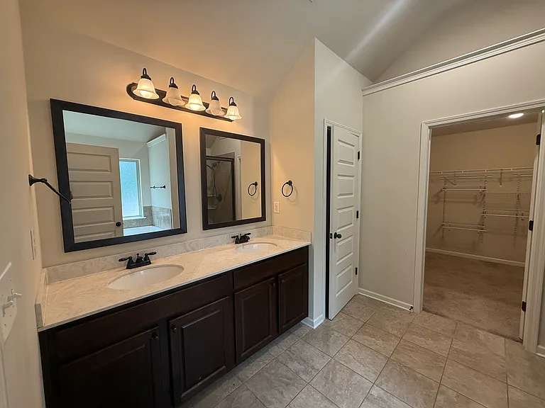 9167 Plantation Cir — Photo 31