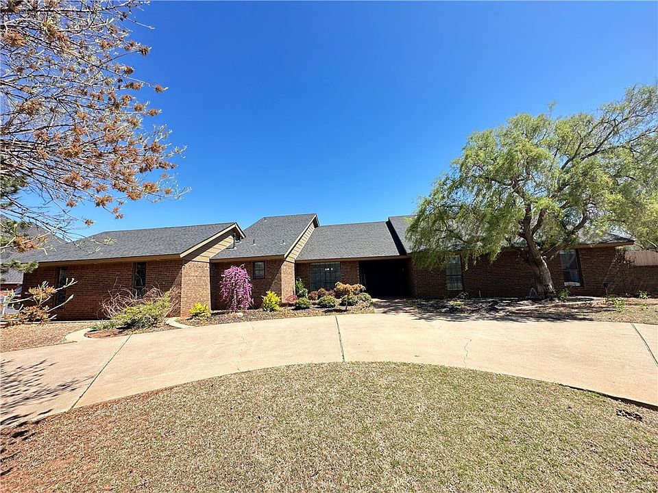 2411 Sunup Dr, Clinton, OK 73601 MLS 1057248 Zillow