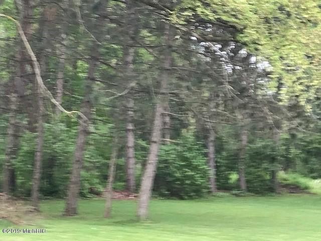 2nd image of 1500 Sunnyfield Rd