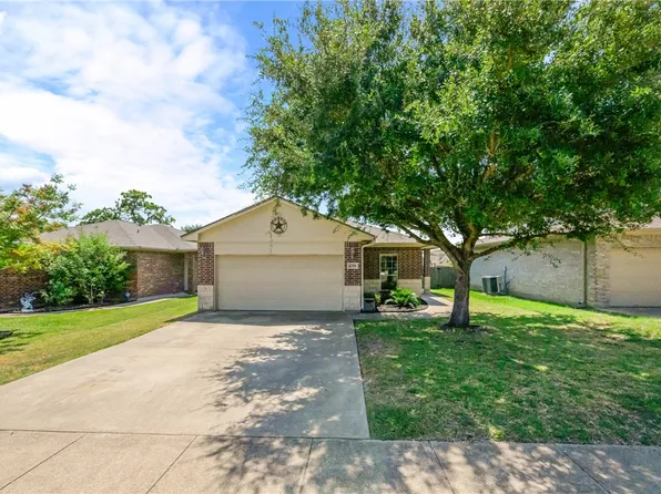 4304 Spring Garden Dr, College Station, TX 77845