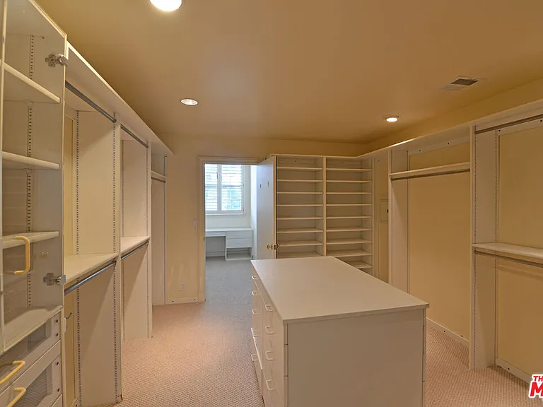321 Dalehurst Ave — Photo 10