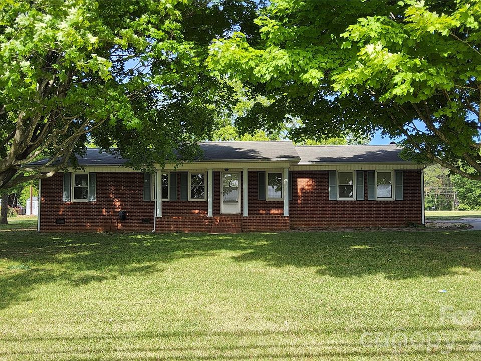 1st image of 113 Kings Dr #3 & 4