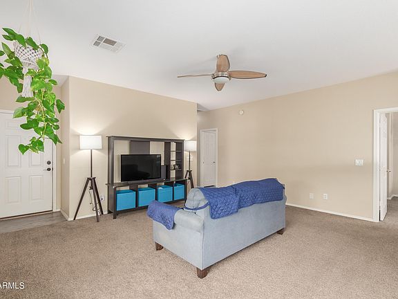 5th image of 2636 E HIDALGO Avenue