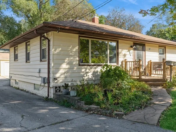 1719 E 32nd St, Des Moines, IA 50317