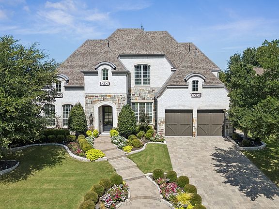 3rd image of 641 Country Brook Ln