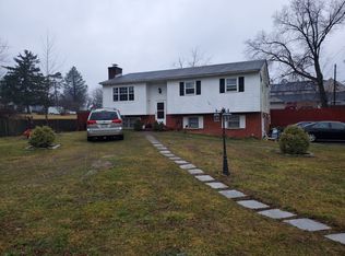 5199 Laurel Ln, Harrisburg, PA 17109