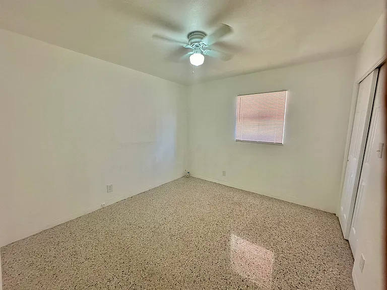 5122 8th Ave S #5124 — Photo 3