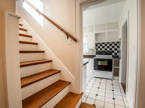 228 Crawford St #B, Beckley, WV 25801