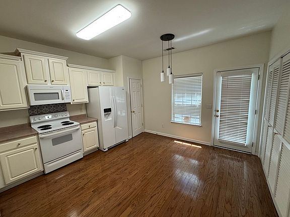 5th image of 1101 Downs Blvd APT E103