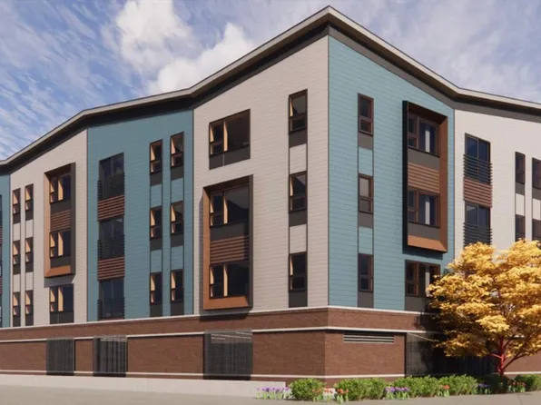 31-31 W Wyoming Ave #33, Melrose, MA 02176