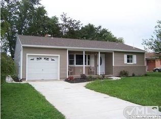 26 Norwich Dr, Toms River, NJ