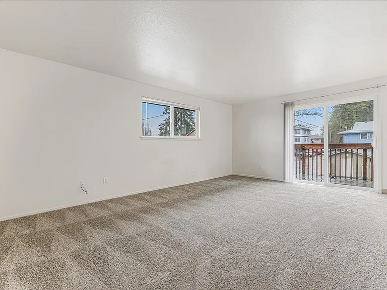 Cannon Court Apartments — Photo 13