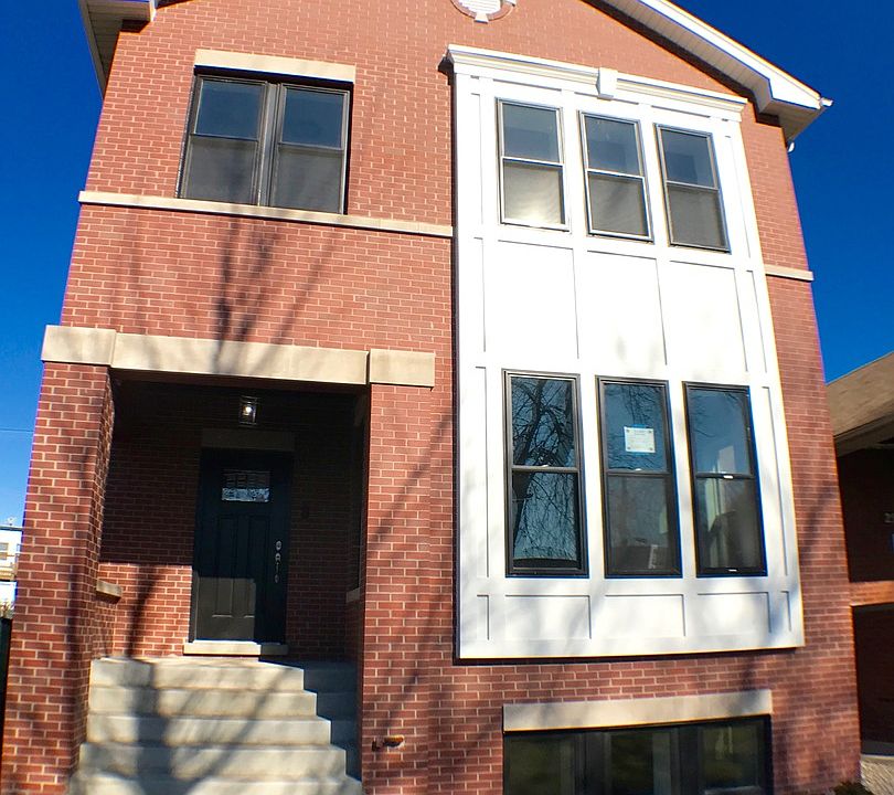 1st image of 2530 W Berteau Ave