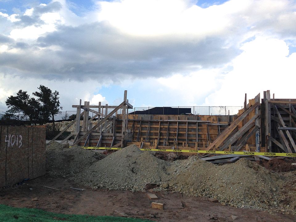 2nd image of 4013 Vinalopo Dr