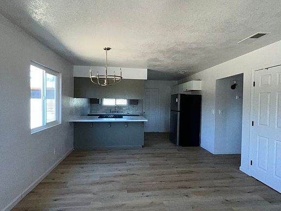 2nd image of 134-140 E Houston Ave #134