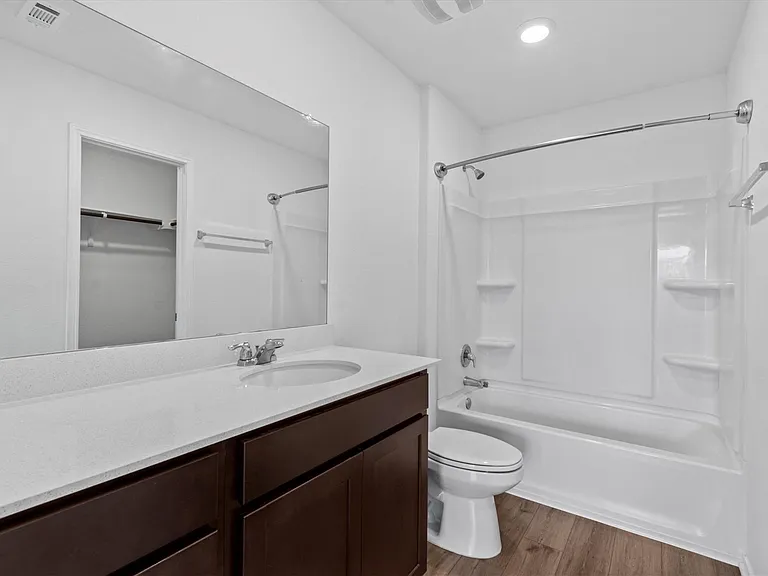 228 Patagonia — Photo 11