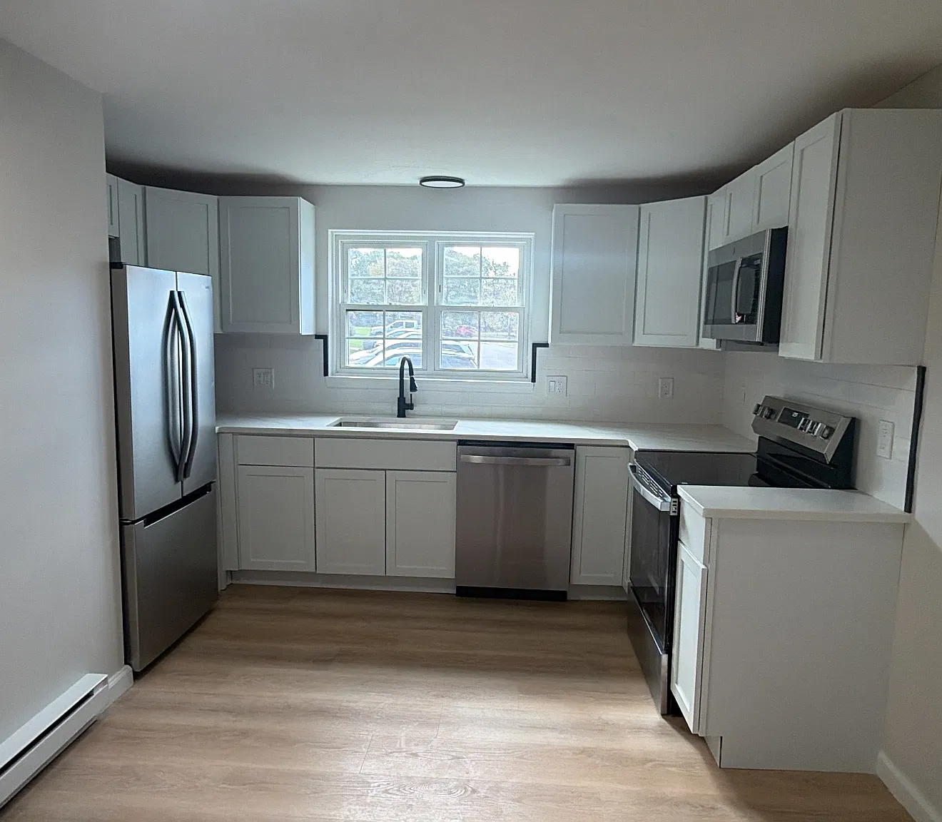 2 bed, 723 sqft, $1,800 — Photo 1