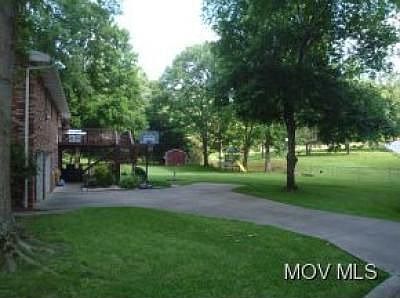 3rd image of 42 Mustang Acres