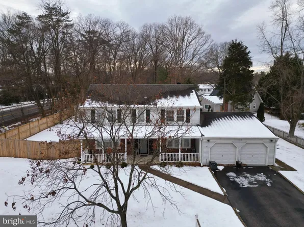 12419 Whitehall Dr, Bowie, MD 20715