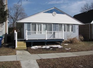 9625 S Troy Ave, Evergreen Park, IL