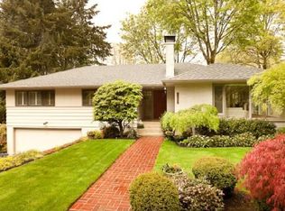 415 S Riverside St, Portland, OR 97219