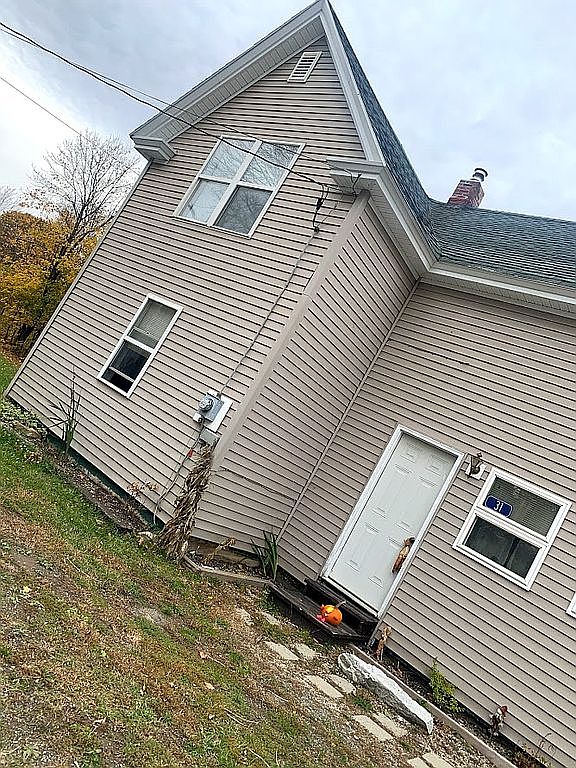 31 Gardner St, Patten, ME 04765 Zillow