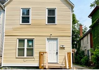 1265 E 99th St, Cleveland, OH 44108