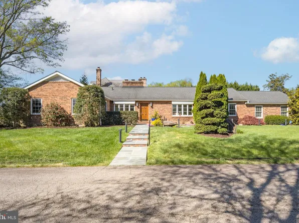 9352 Mount Vernon Cir, Alexandria, VA 22309