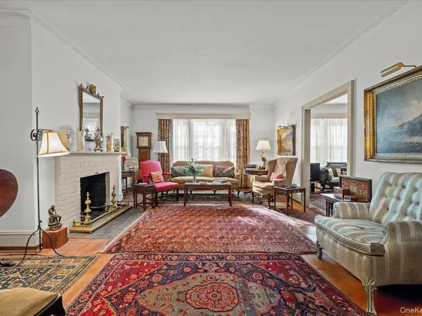 525 W 238th Street #2B, Bronx, NY 10463