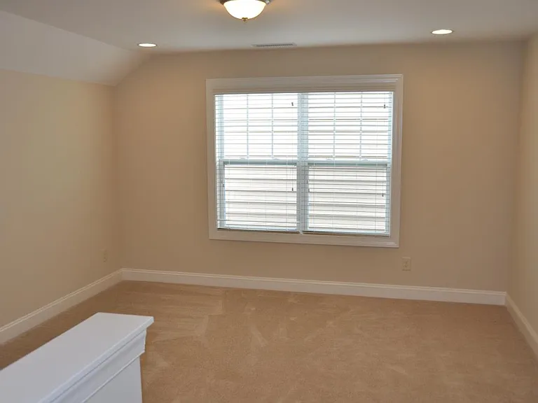 2337 Pindos Dr — Photo 24