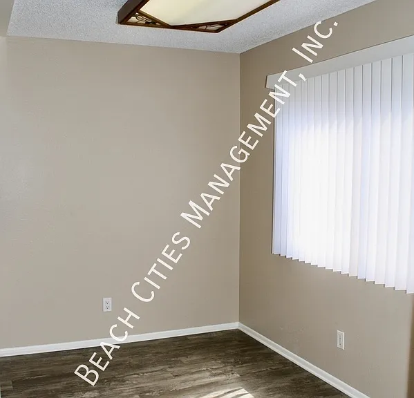 1723 Cedar Ave #211 — Photo 7