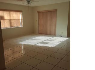 2345 NW 28th St, Oakland Park, FL 33311