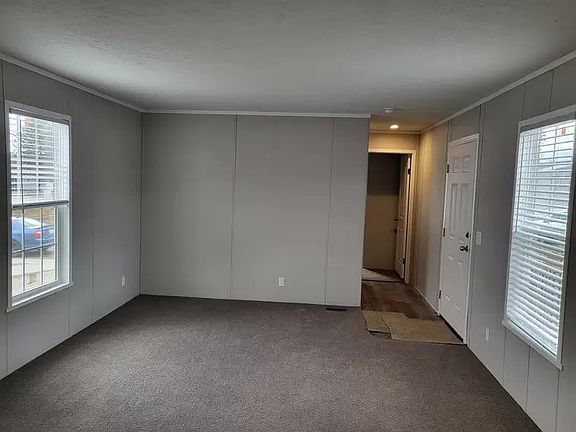 3rd image of 2338 Dogwood St #36