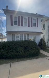 207 Chestnut St, Slatington, PA, 18080