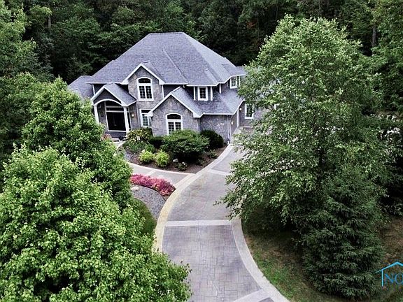 2nd image of 126 Turnberry Dr