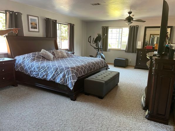 1505 Fawn Ln, McKinleyville, CA 95519