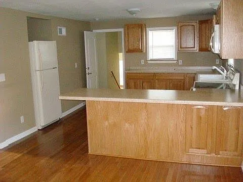 8809 W Rogers St — Photo 4