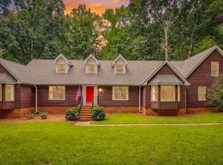1244 Timberland Dr SE, Marietta, GA 30067