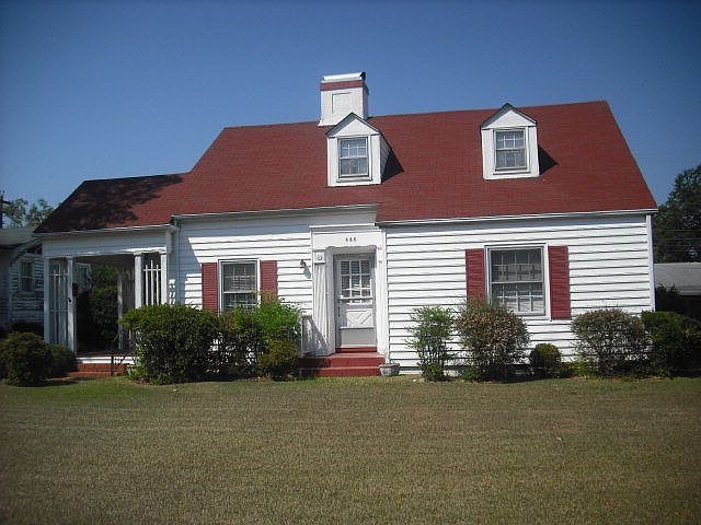 1st image of 835 Hamilton St
