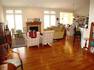 4th image of 6223 Sand Hills Dr