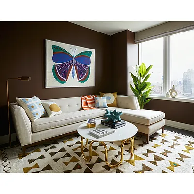 Rented by Extell Marketing Group LLC | media 16