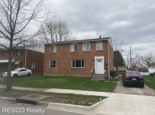 1614 Smith Rd, Columbus, OH 43207