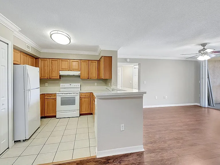 15185 Michelangelo Blvd #102 — Photo 9