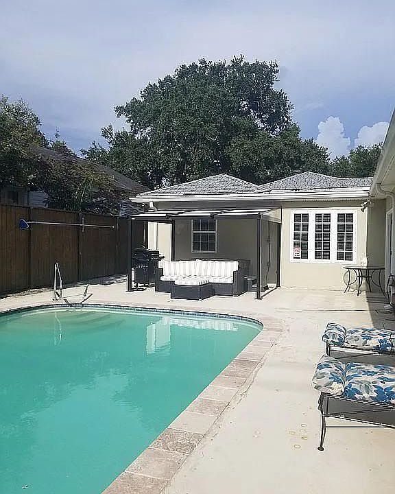 1st image of 6830-1 Canal Blvd