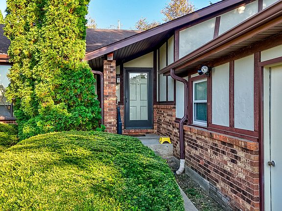 2nd image of 1518 James Ct