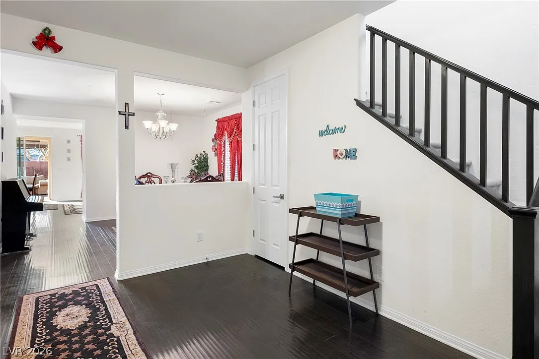 4 bed, 3.0 bath, 3095 sqft, $3,800 — Photo 4